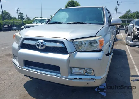 2010 Toyota 4Runner Sr5 V6 z USA, uszkodzony, nr VIN JTEZU5JR6A5007332